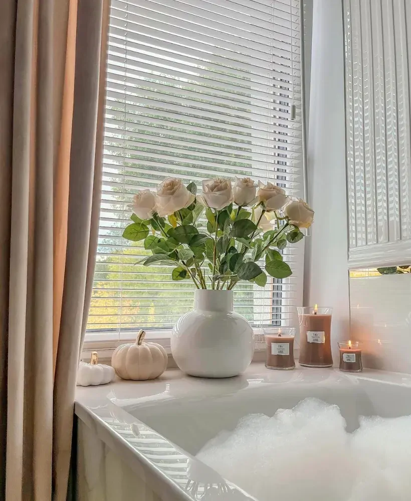 WoodWick Candle - Ellipse Cashmere