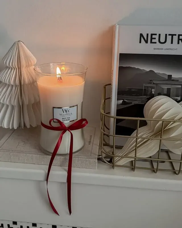 WoodWick Candle - Large White Teak