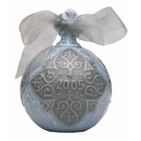 Lladro Christmas Ball 2005 Ornament