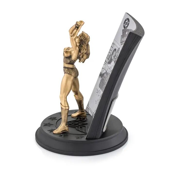 Royal Selangor DC - Limited Edition Gilt Wonder Woman Volume 2 #1