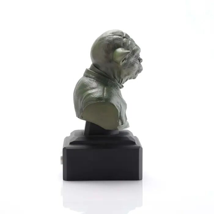 Royal Selangor Star Wars - Limited Edition Green Yoda Bust