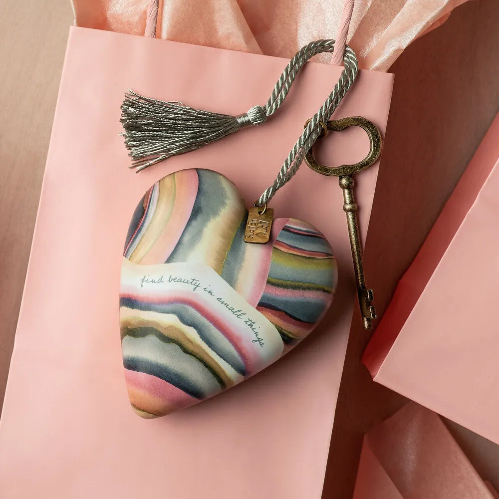 Art Hearts - Find Beauty