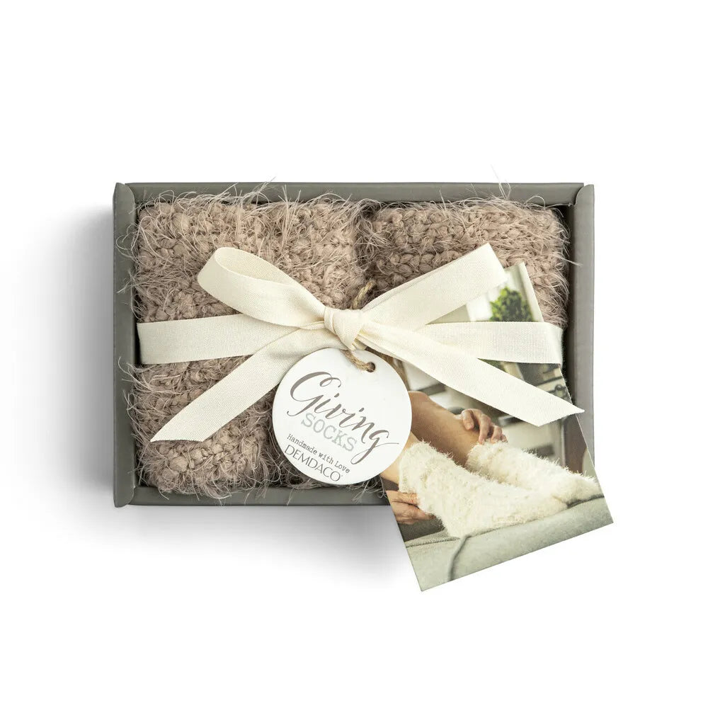 Demdaco Giving Socks - Camel