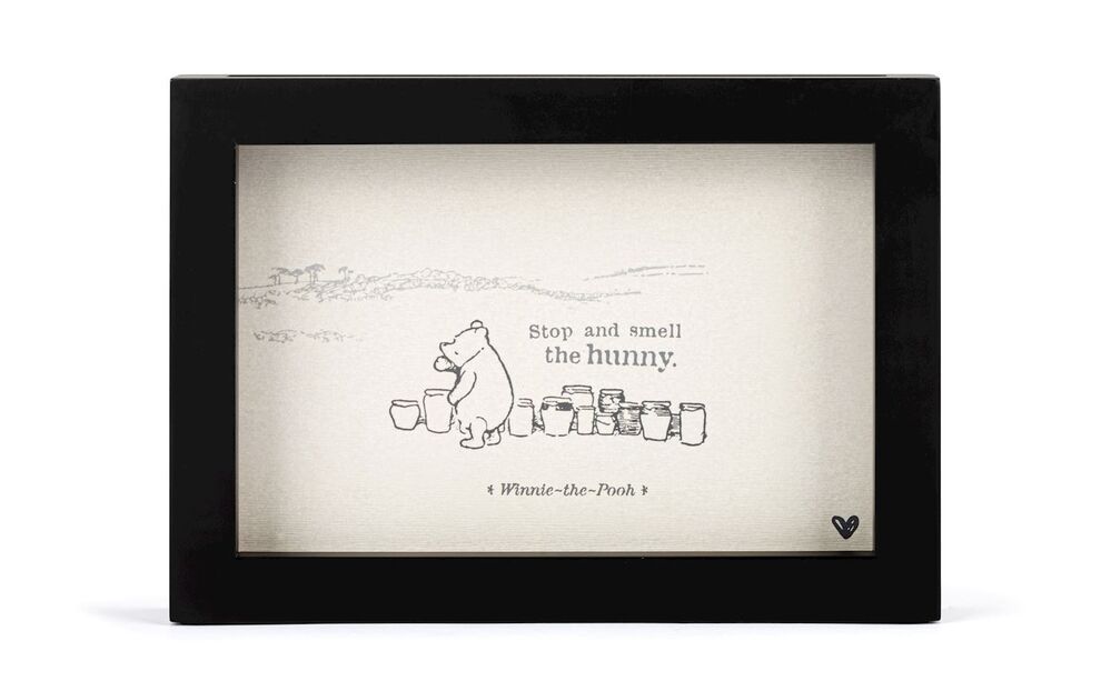 Winnie The Pooh Gifting - Well Being Inspiration Cards with Frame