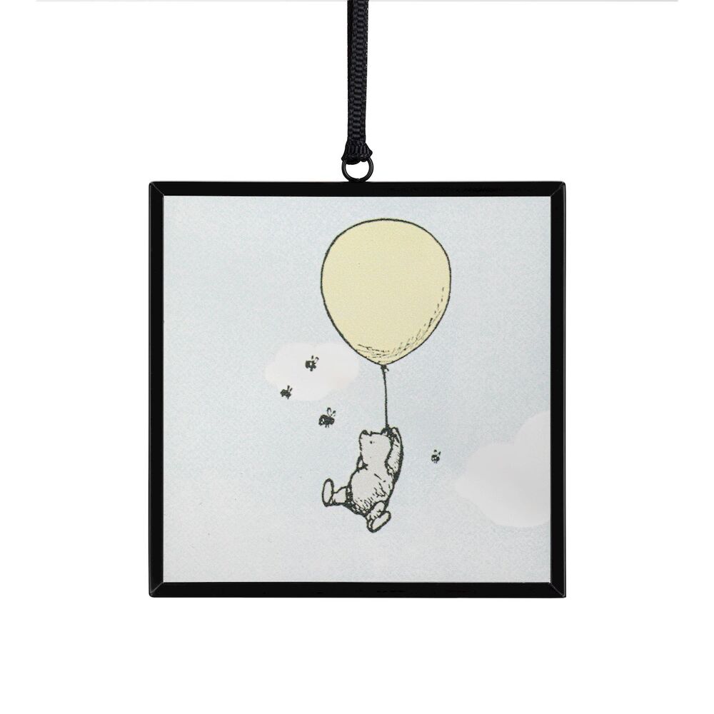Winnie The Pooh Gifting - Suncatcher - Dreams