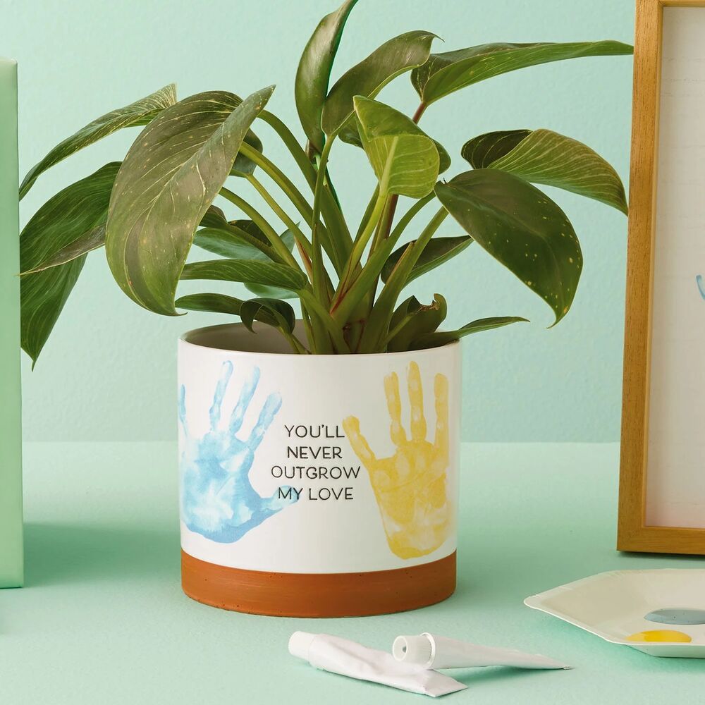 Hallmark Gifts - Never Outgrow My Love Planter Handprint Kit