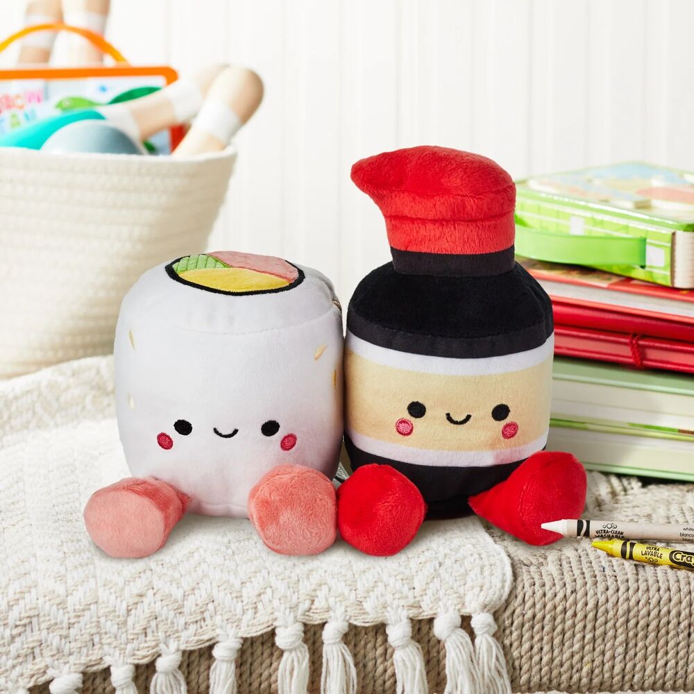Hallmark Better Together Magnetic Plush - Sushi and Soy Sauce
