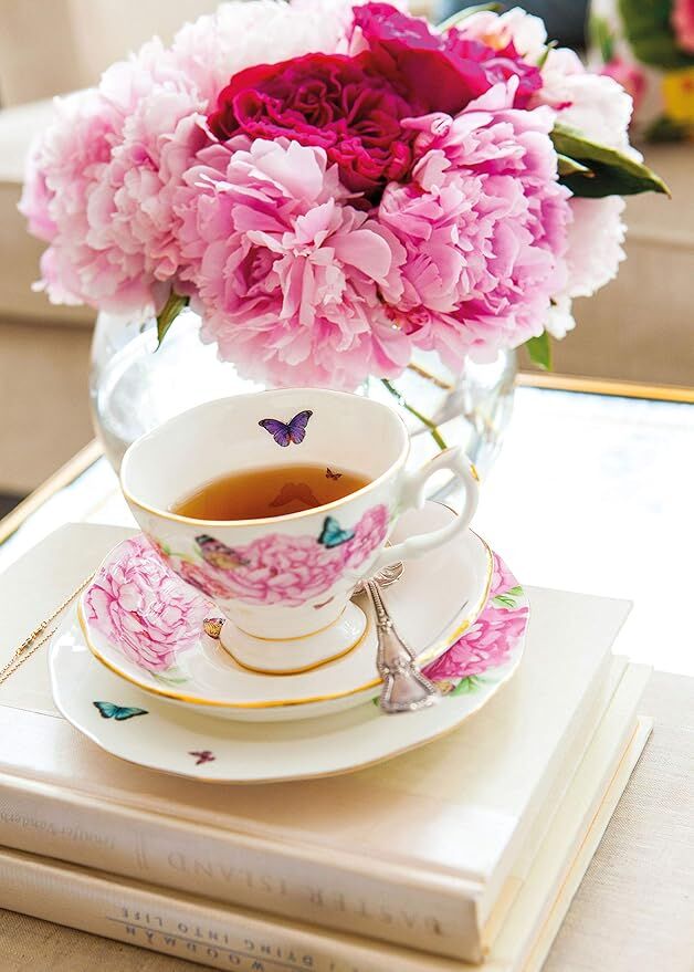 Miranda Kerr for Royal Albert - Friendship Teacup & Saucer