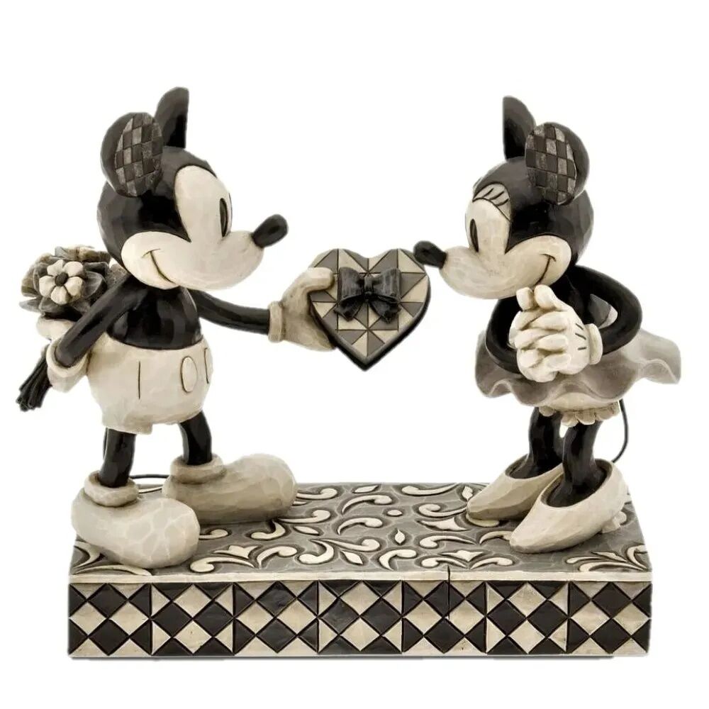 Jim Shore Disney Traditions - Mickey & Minnie Black & White - Real Sweetheart