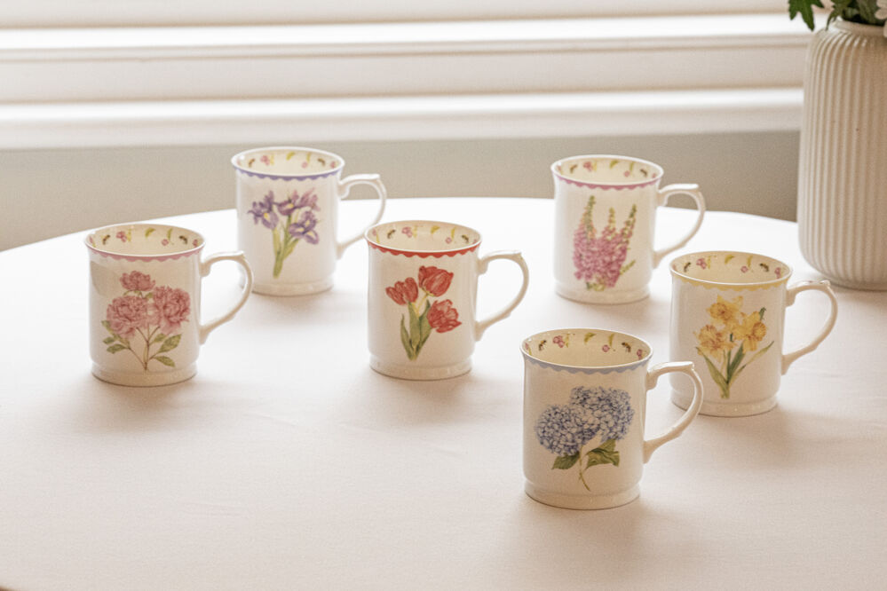 Ashdene Garden Bouquet - Red Tulip Mug