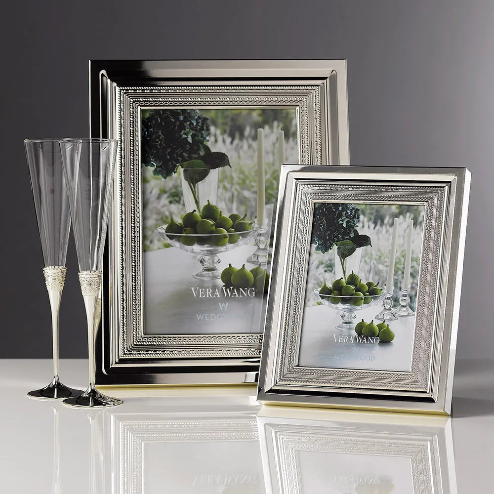 Wedgwood Vera Wang With Love Flute Pair