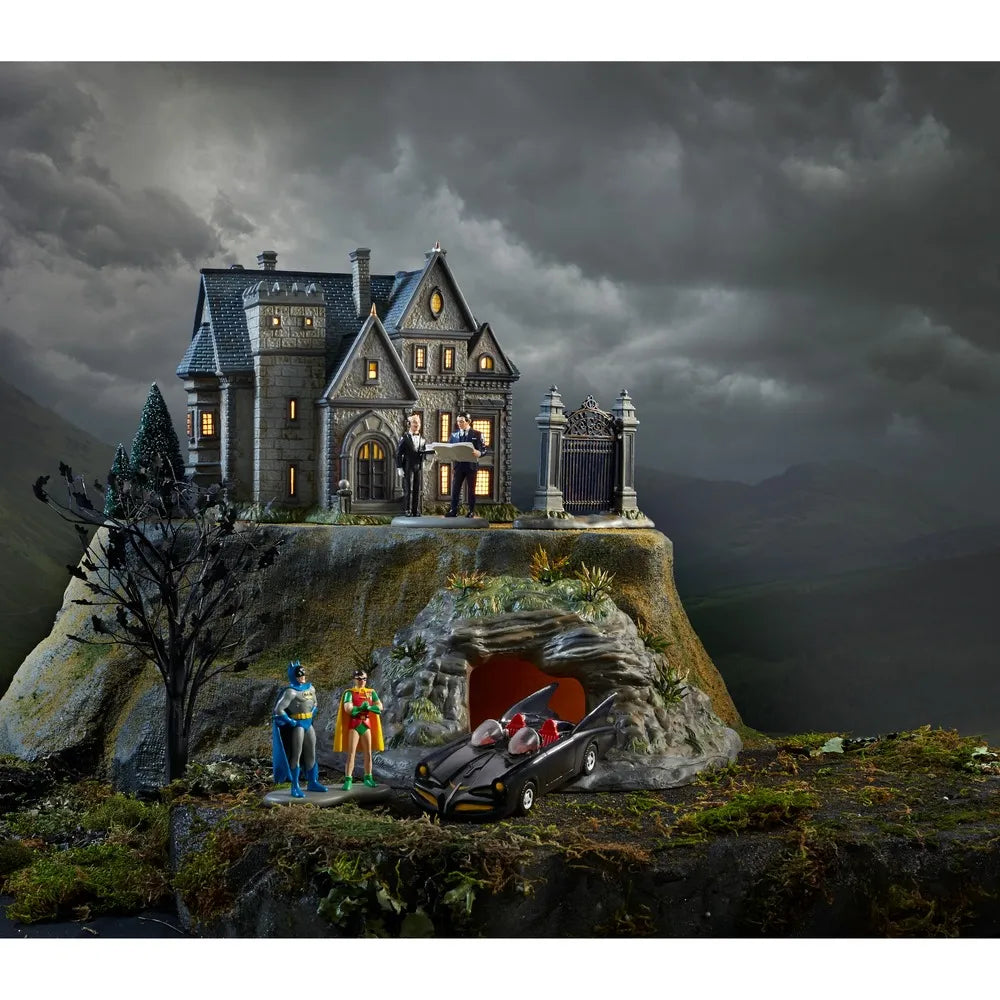 Department 56 Batman - Wayne Manor