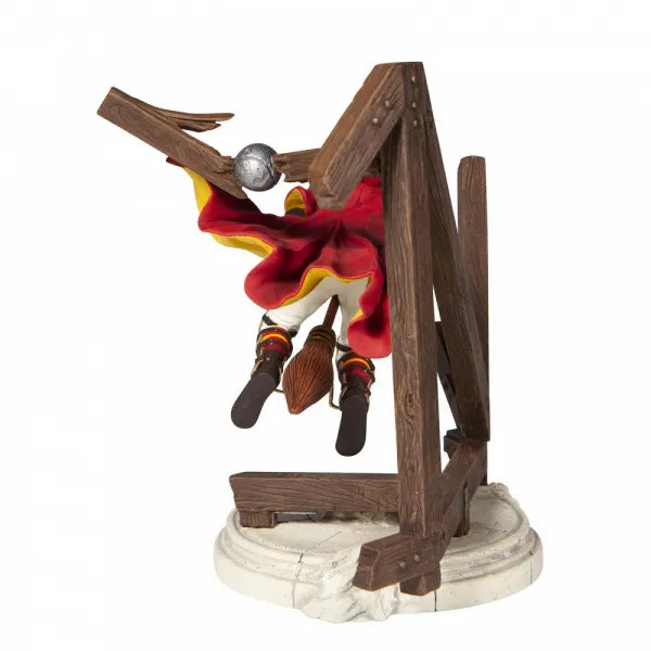 Wizarding World Of Harry Potter - Harry Quidditch Year Two Figurine
