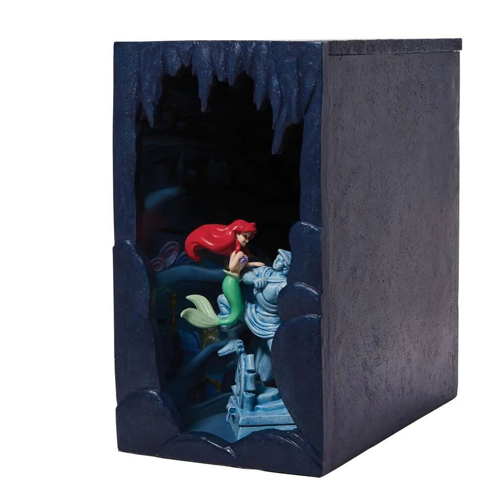 Disney Showcase - Ariels Secret Grotto Booknook