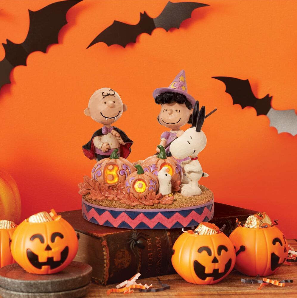 Peanuts by Jim Shore - Halloween Gang Light Up Figurine