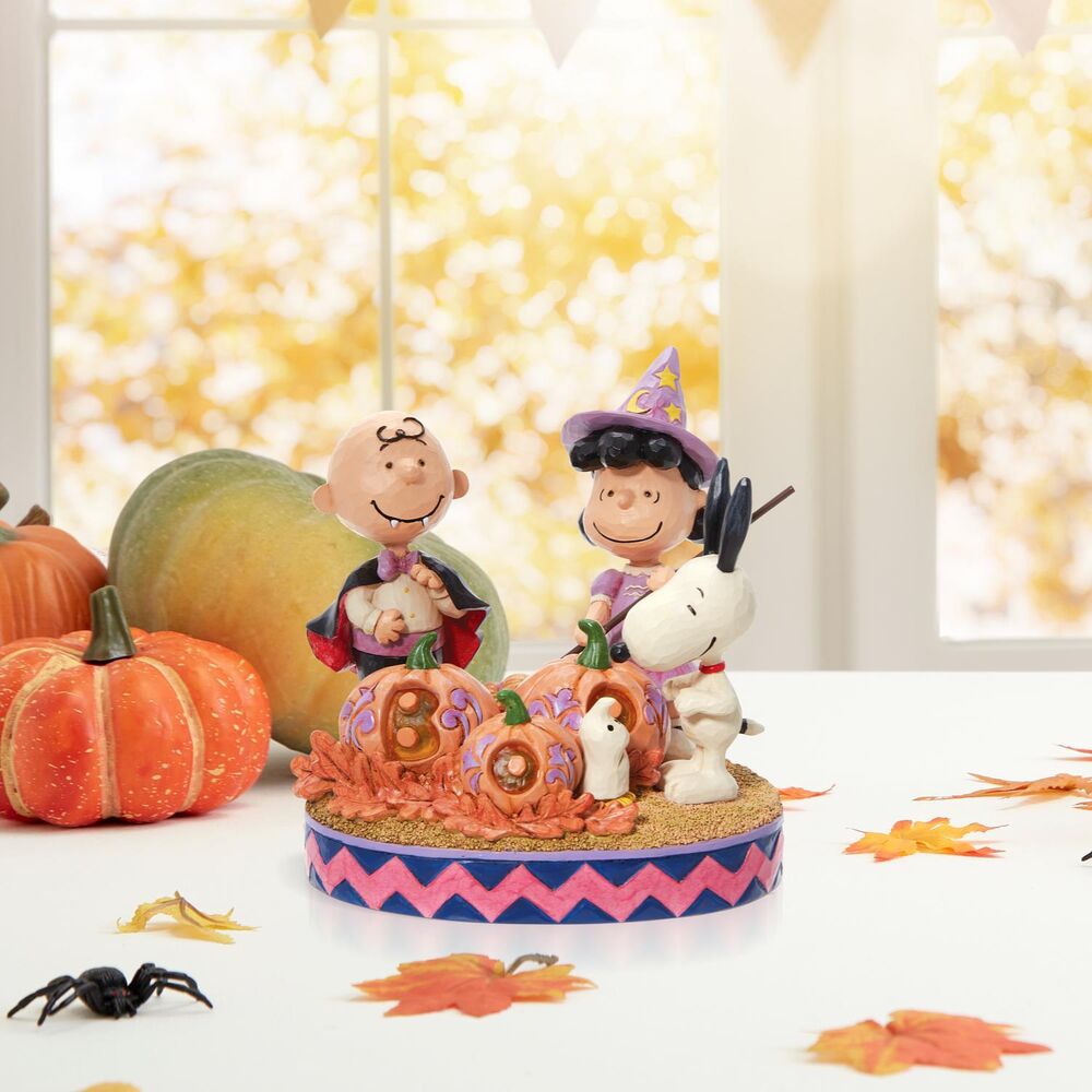 Peanuts by Jim Shore - Halloween Gang Light Up Figurine
