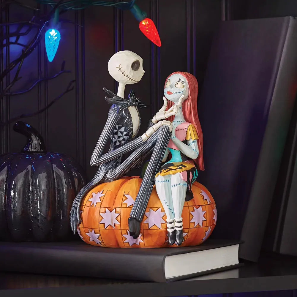 Jim Shore Disney Traditions - Jack & Sally on Pumpkin