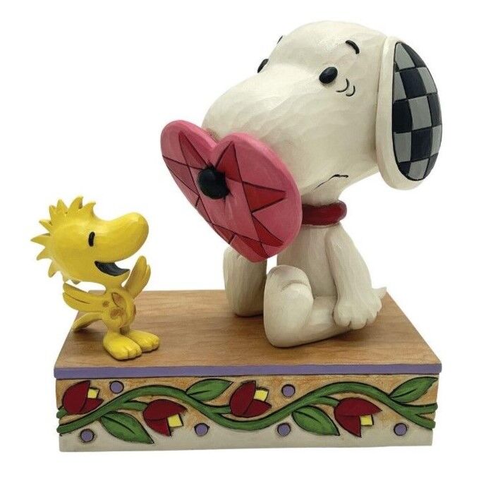 Peanuts by Jim Shore - Snoopy with Nose Through Heart