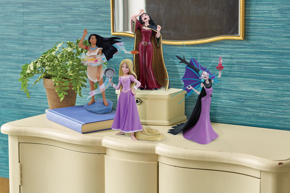 Disney Showcase - 15th Anniversary Rapunzel