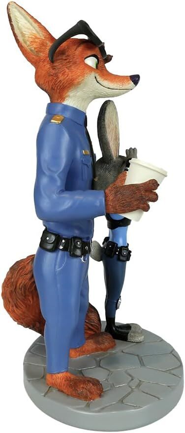 Disney Showcase - Zootopia Nick Wilde & Judy Hopps in Uniform