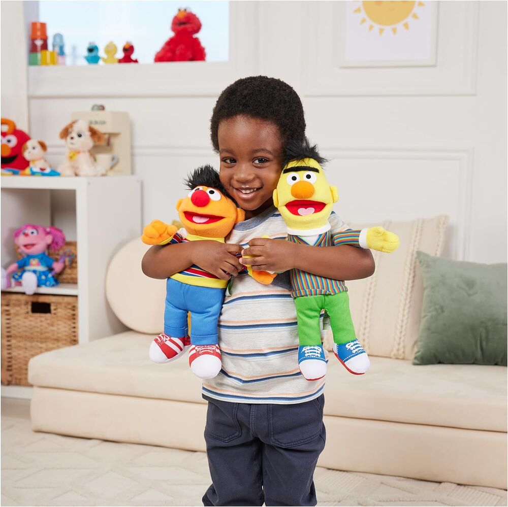 Sesame Street Soft Toy - Ernie 24cm