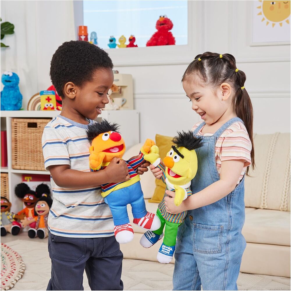 Sesame Street Soft Toy - Ernie 24cm