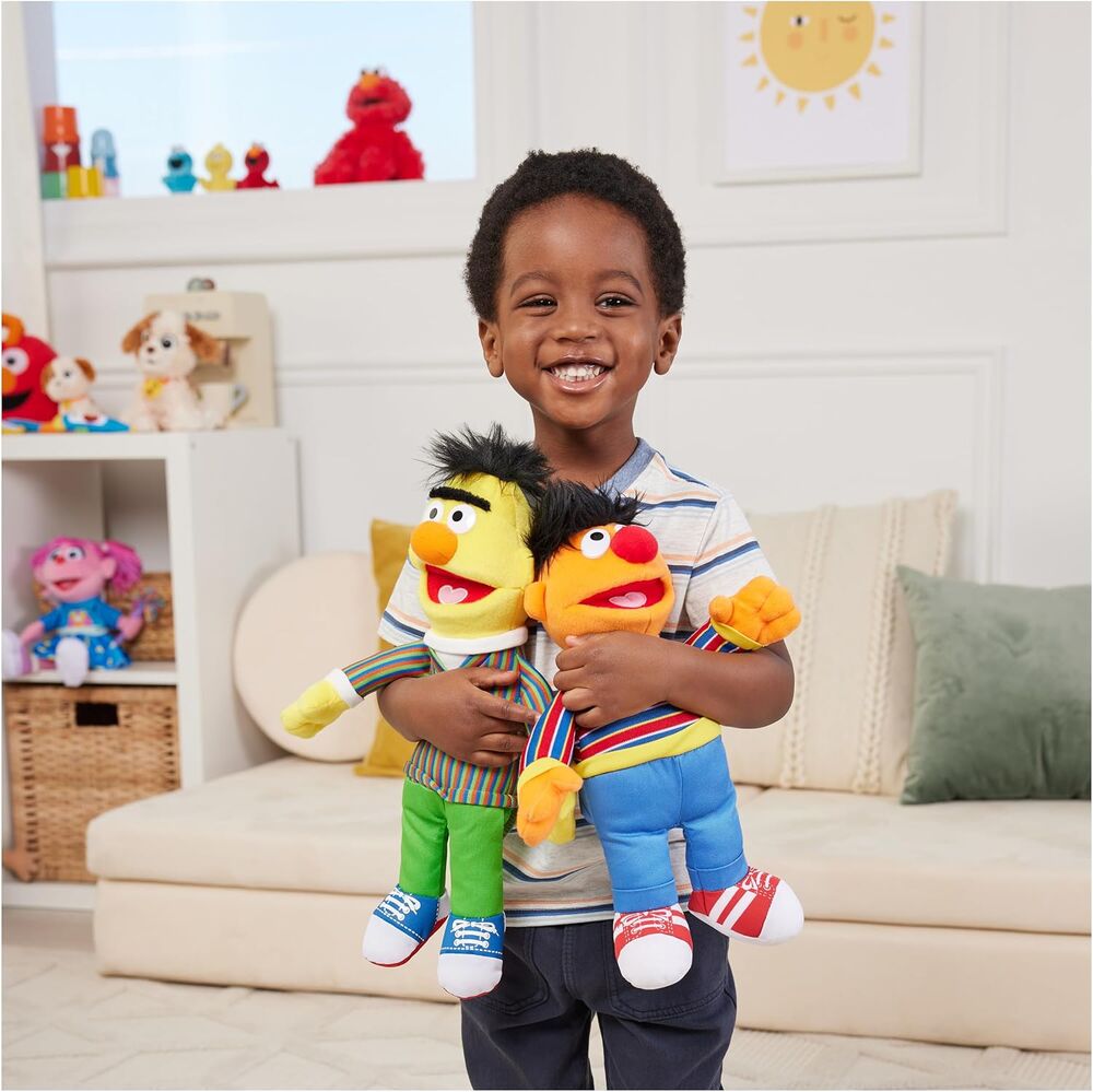 Sesame Street Soft Toy - Ernie 24cm
