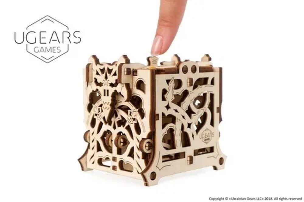 Ugears Wooden Model - Dice Keeper