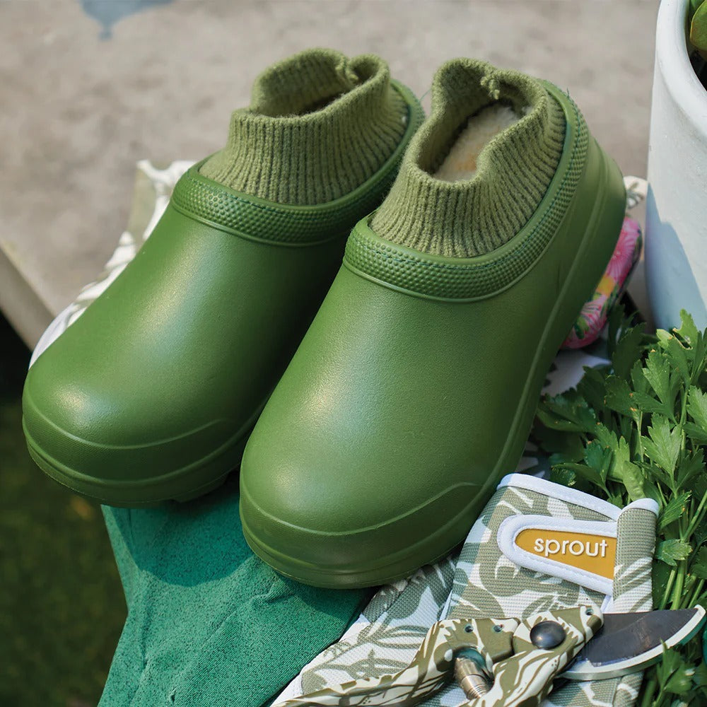 Gummies Sherpa Lined Winter Clog - Olive