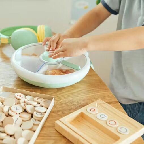 GoBe - Large Snack Spinner Green