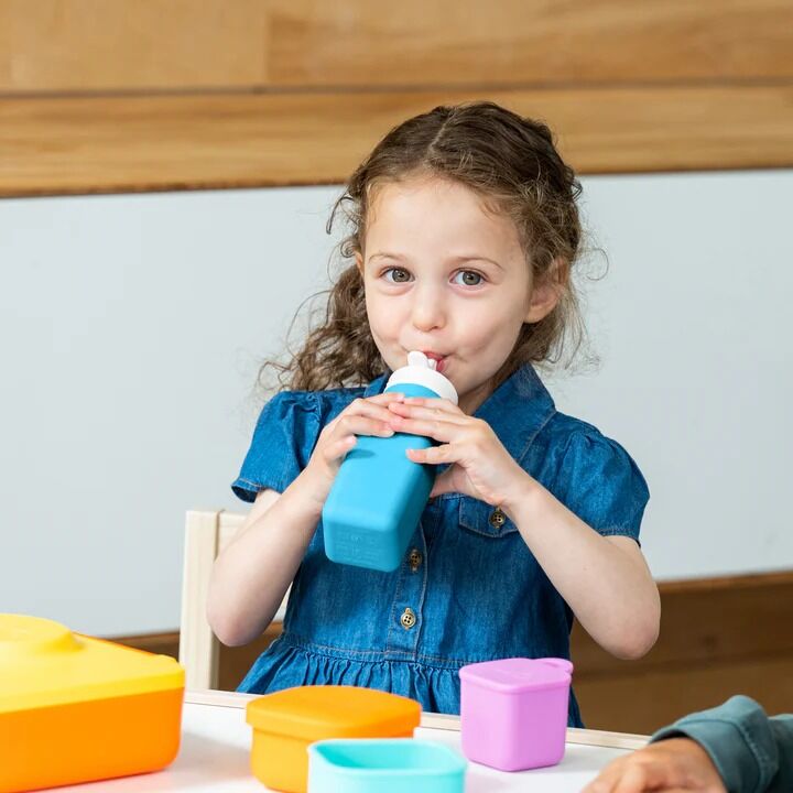 Omie - OmieBottle Silicone Drink Bottle 250ml Blue
