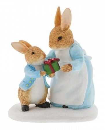 Beatrix Potter Peter Rabbit Miniature Figurine - Mrs Rabbit Passing Peter a Present