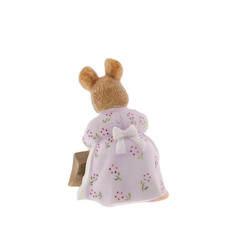 Beatrix Potter Figurine - Hunca Munca Brush and Dustpan