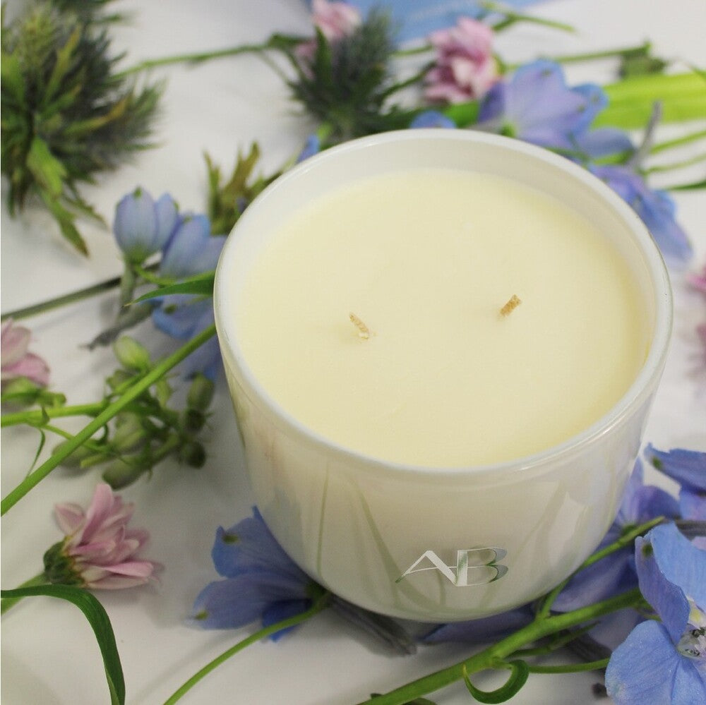Aromabotanical Candle 680g Japanese Honeysuckle