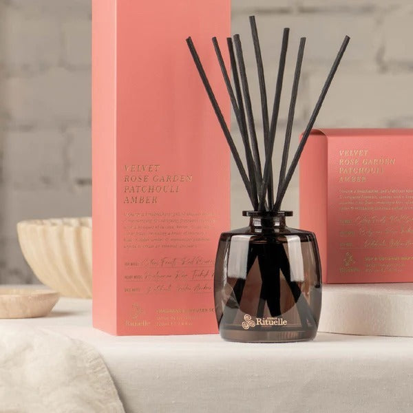 Urban Rituelle Apotheca Diffuser Set - Velvet Rose Garden, Patchouli & Amber 220ml