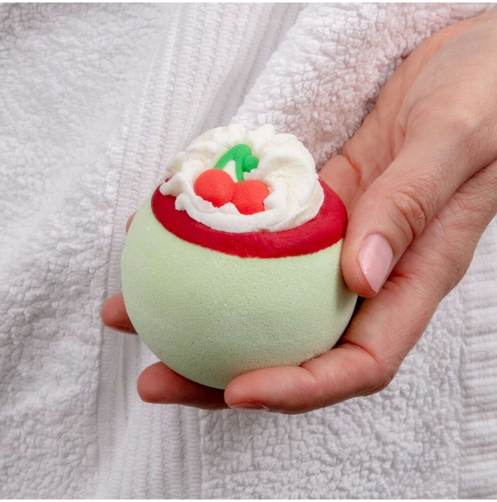 Bomb Cosmetics Bath Blaster - Cherry On Top