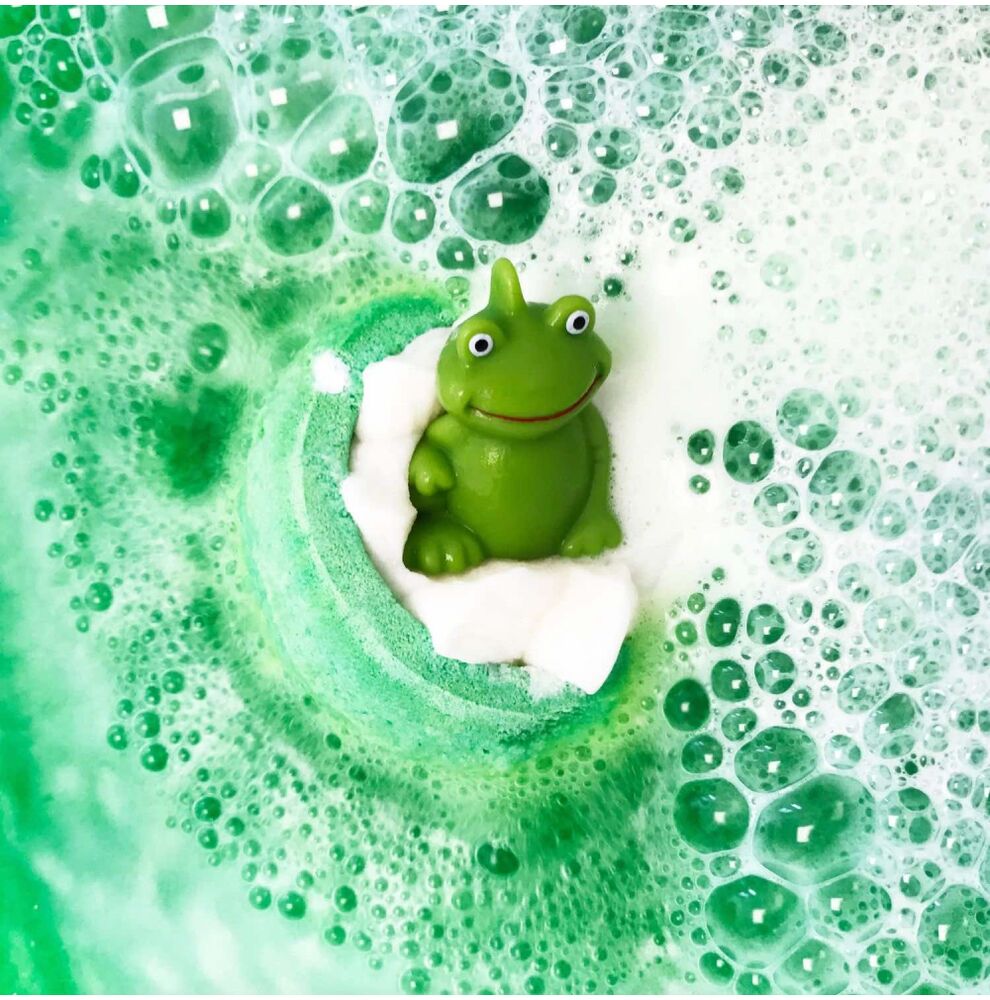 Bomb Cosmetics Bath Blaster - It's Not Easy Being Green
