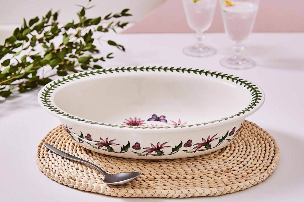 Portmeirion Botanic Garden - Oval Pie Dish - 34cm Treasure Flower