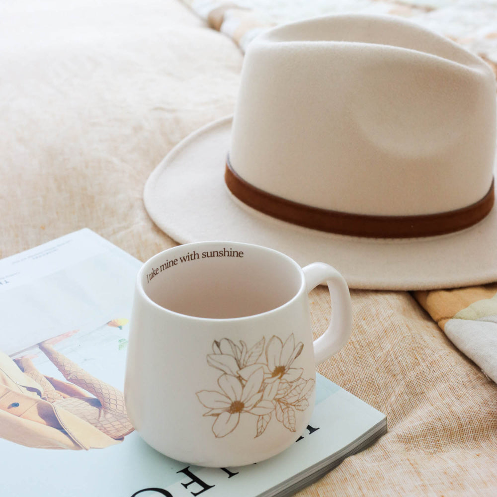 Splosh Blossom - Gold Floral Mug
