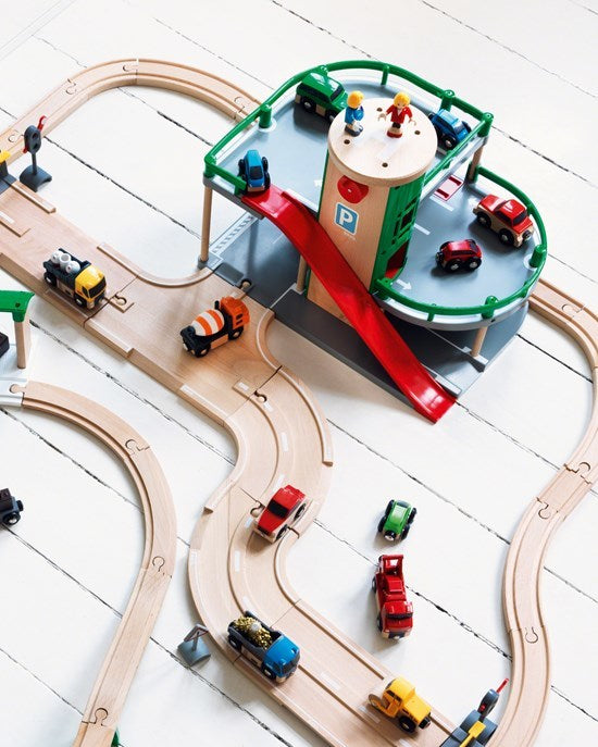 BRIO World - Parking Garage