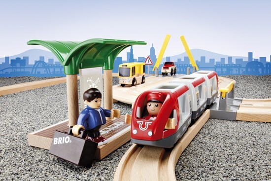 BRIO World - Rail & Road Travel Set