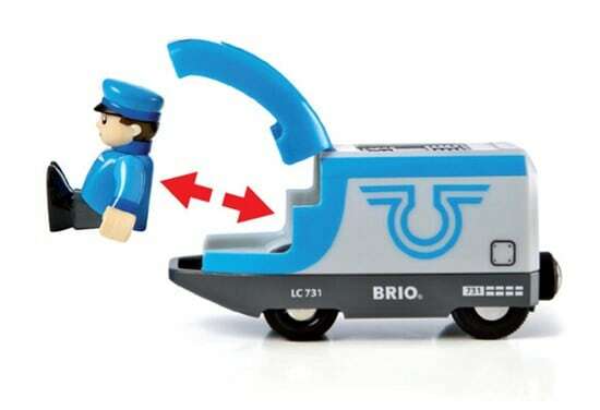 BRIO World Train - Travel Battery Train