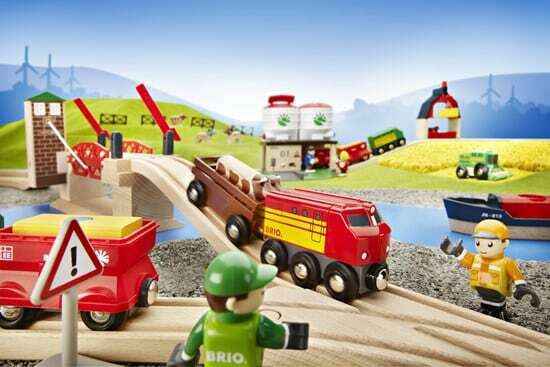 BRIO World Bridge - Lifting Bridge