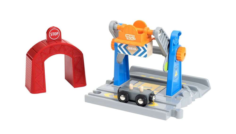 BRIO World Smart Tech - Smart Lift and Load Crane