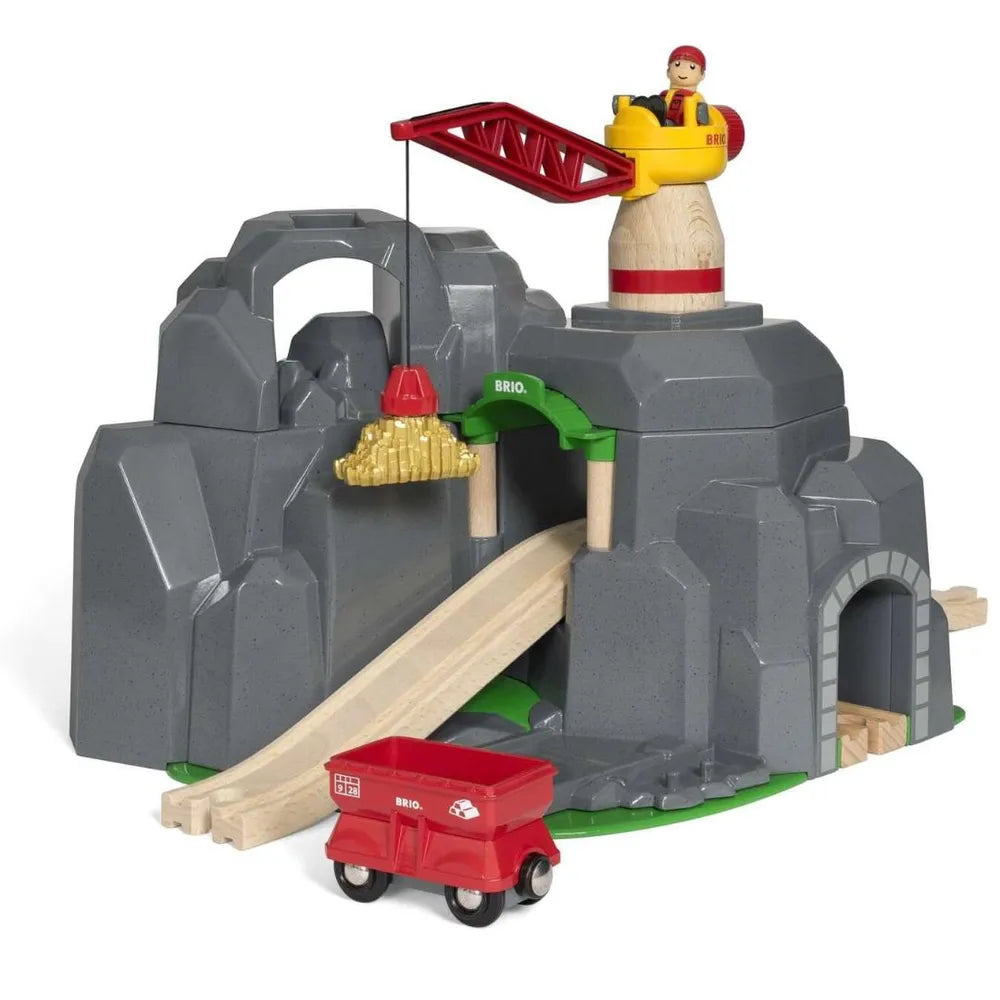 BRIO World Tunnel - Crane and Mountain Tunnel