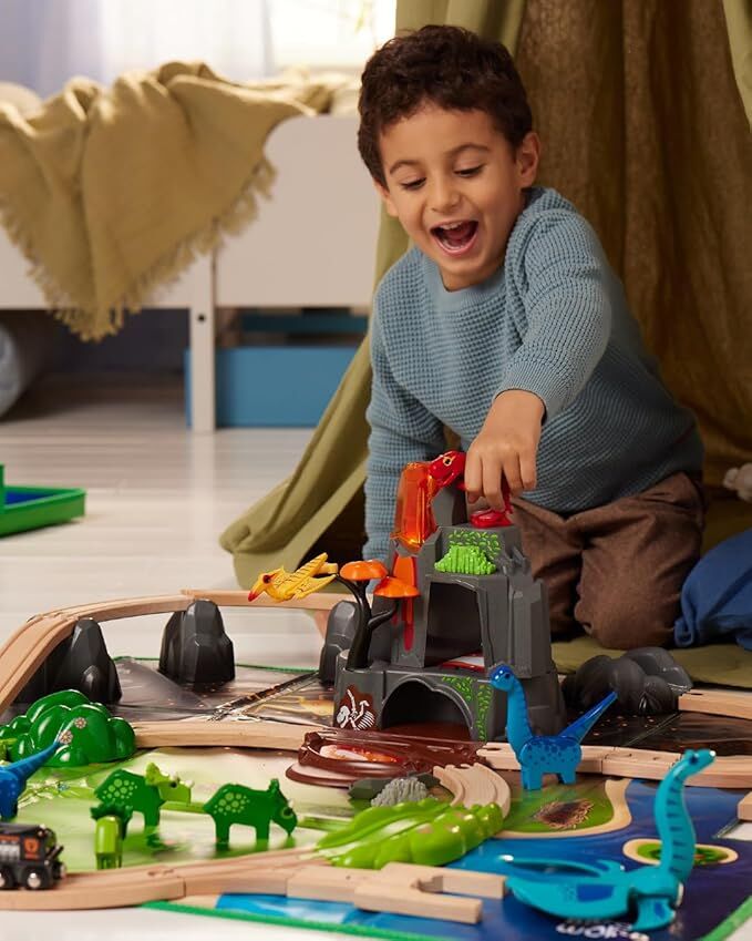 BRIO World - Dinosaur Deluxe Train Set
