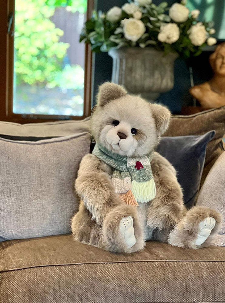 Charlie Bears - Bohdan