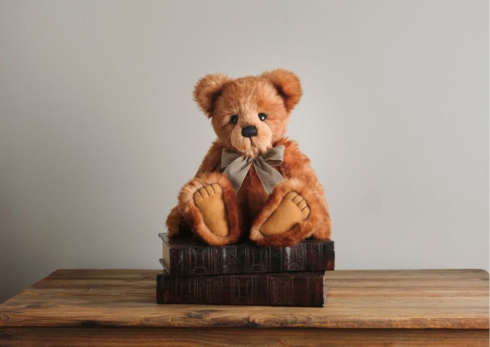 Charlie Bears - Griffiths
