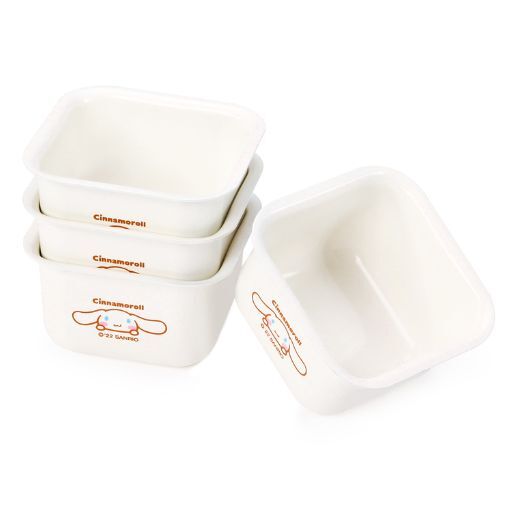 Chefmade x Sanrio - Cinnamoroll Square Non-Stick Cake Molds (Set of 4)