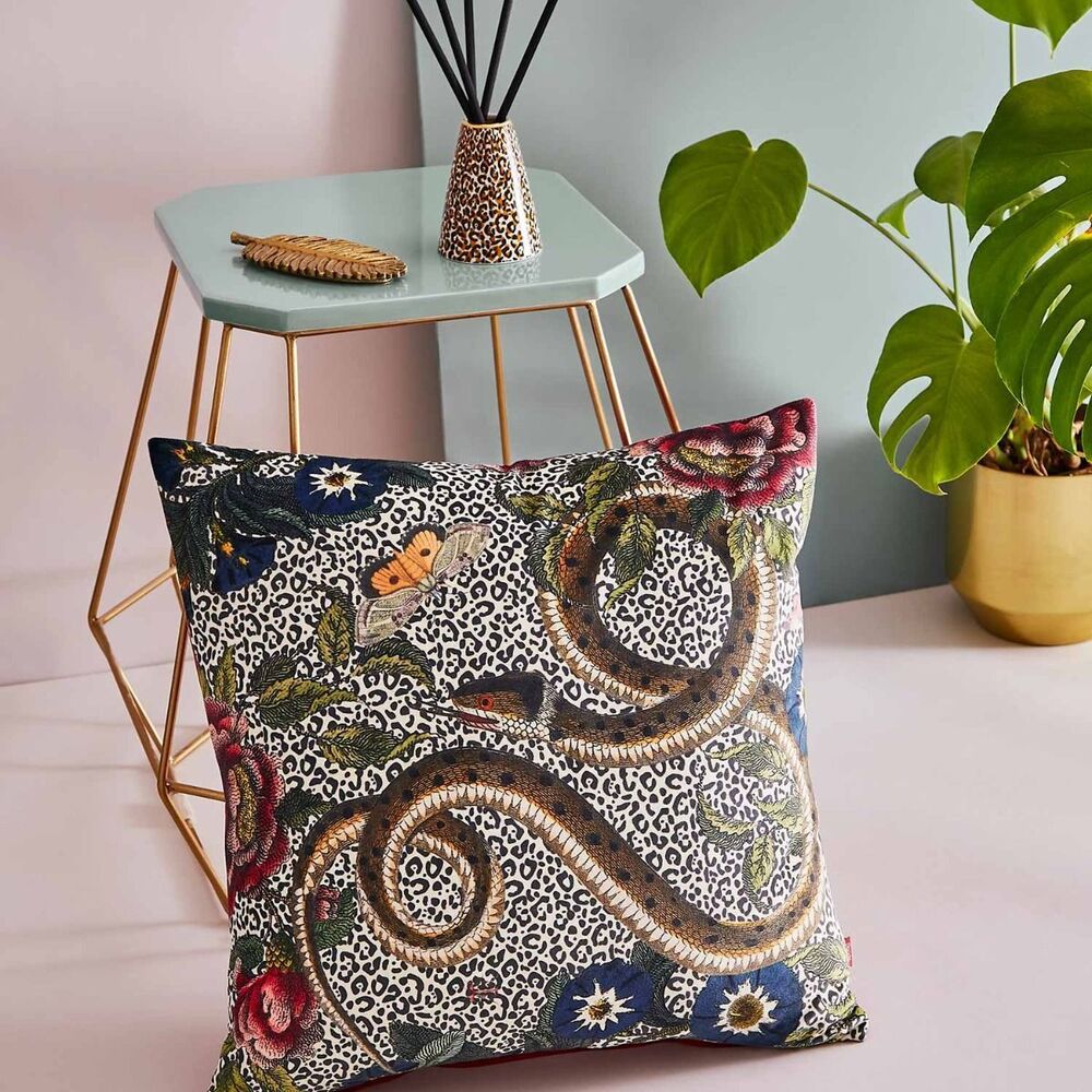Spode Creatures Of Curiosity - Velvet Square Cushion - 45cm